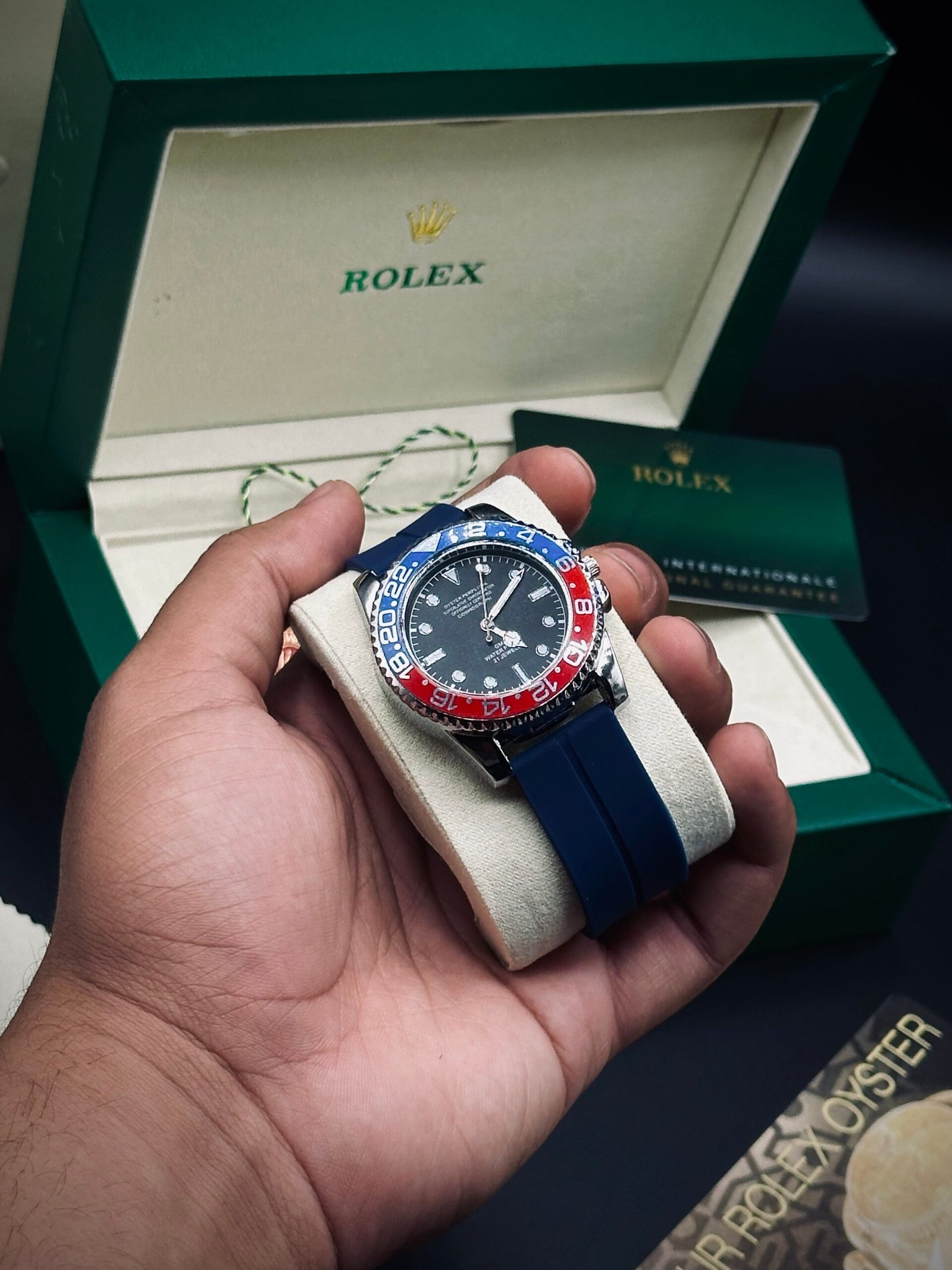 Roley submariner magnetic lock silicone straps - Image 5