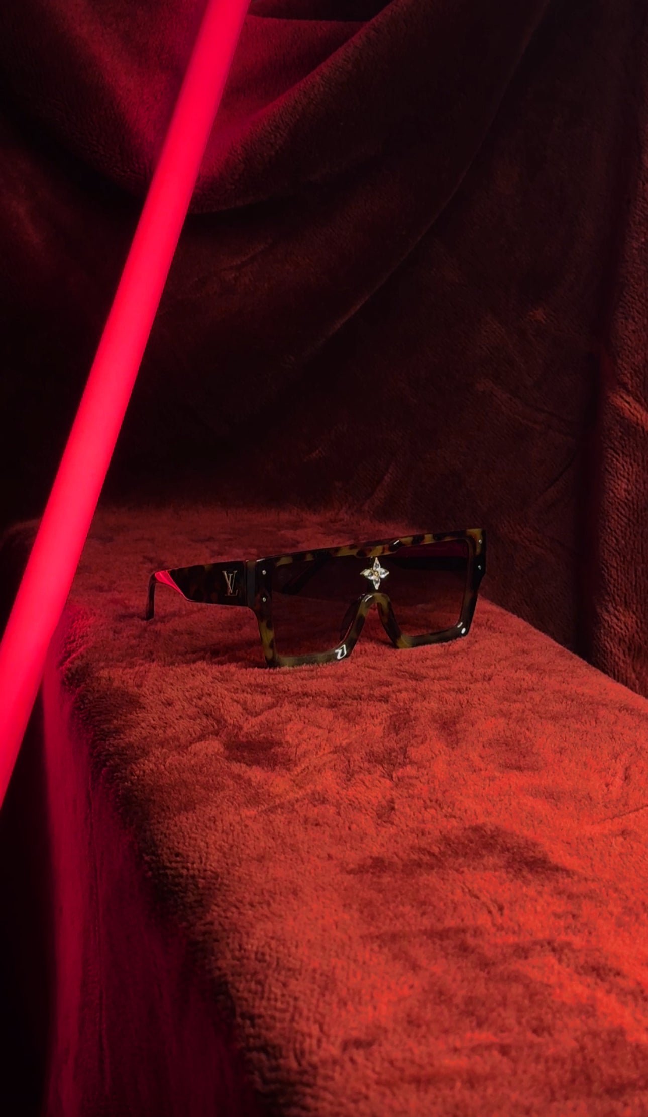 LV Sunglasses unisex - Image 5