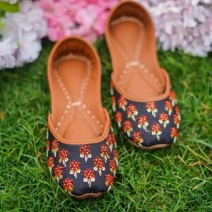 CORAL BLACK