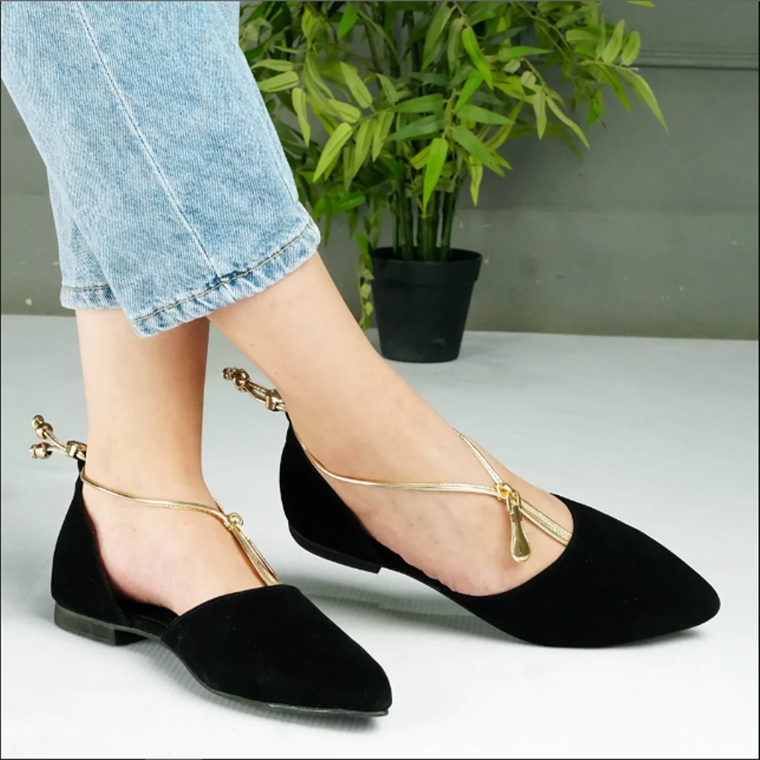 ZIPPER MULE | BLACK