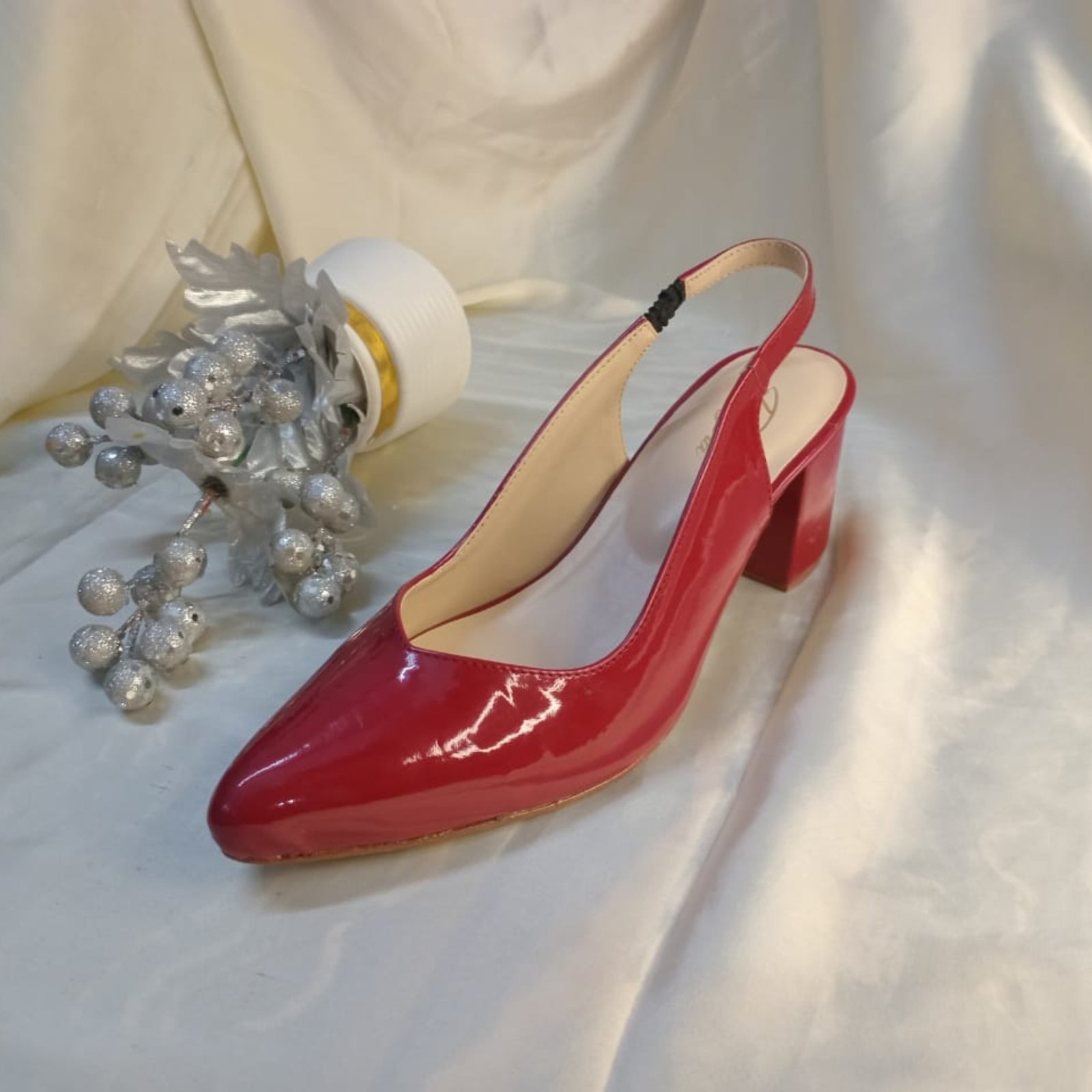 TOE | MAROON - Image 3