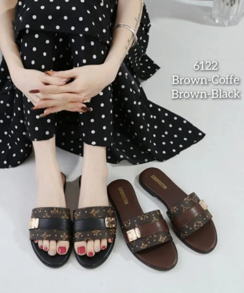 LV Lock it Studded Flat - Image 3