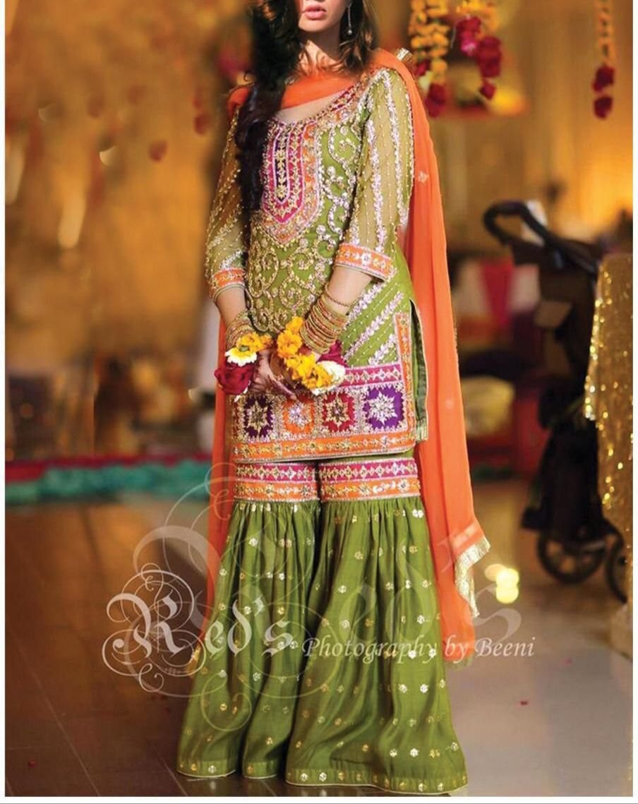 PARTY WEAR Mehndi