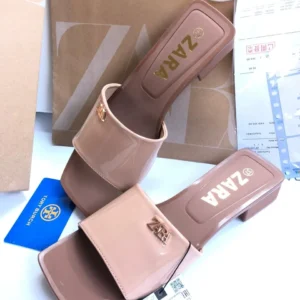 Zara Heel